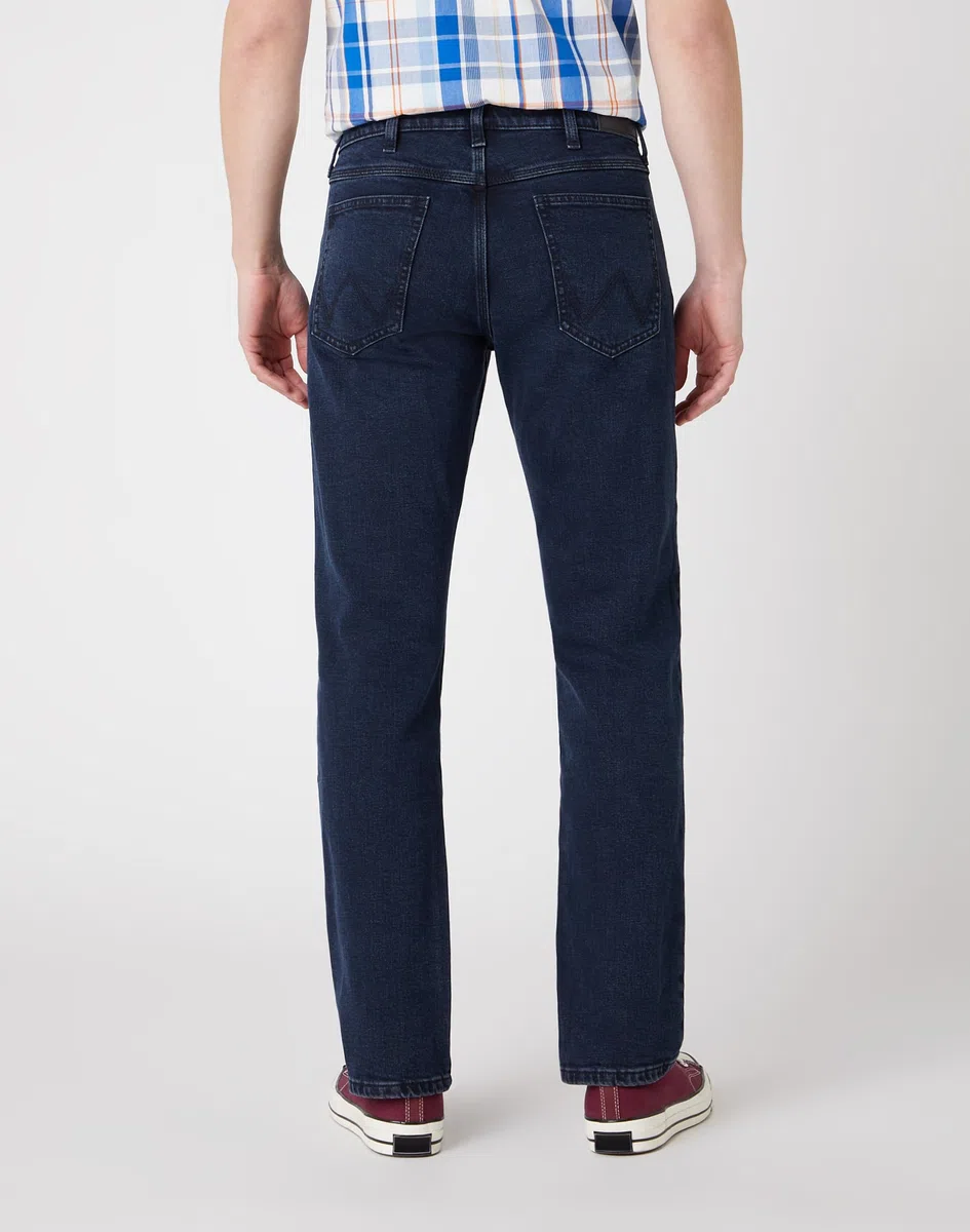 Wrangler Herren Jeans Regular - Mid Waist - Regular Fit - Blau Schwarz W30-W44