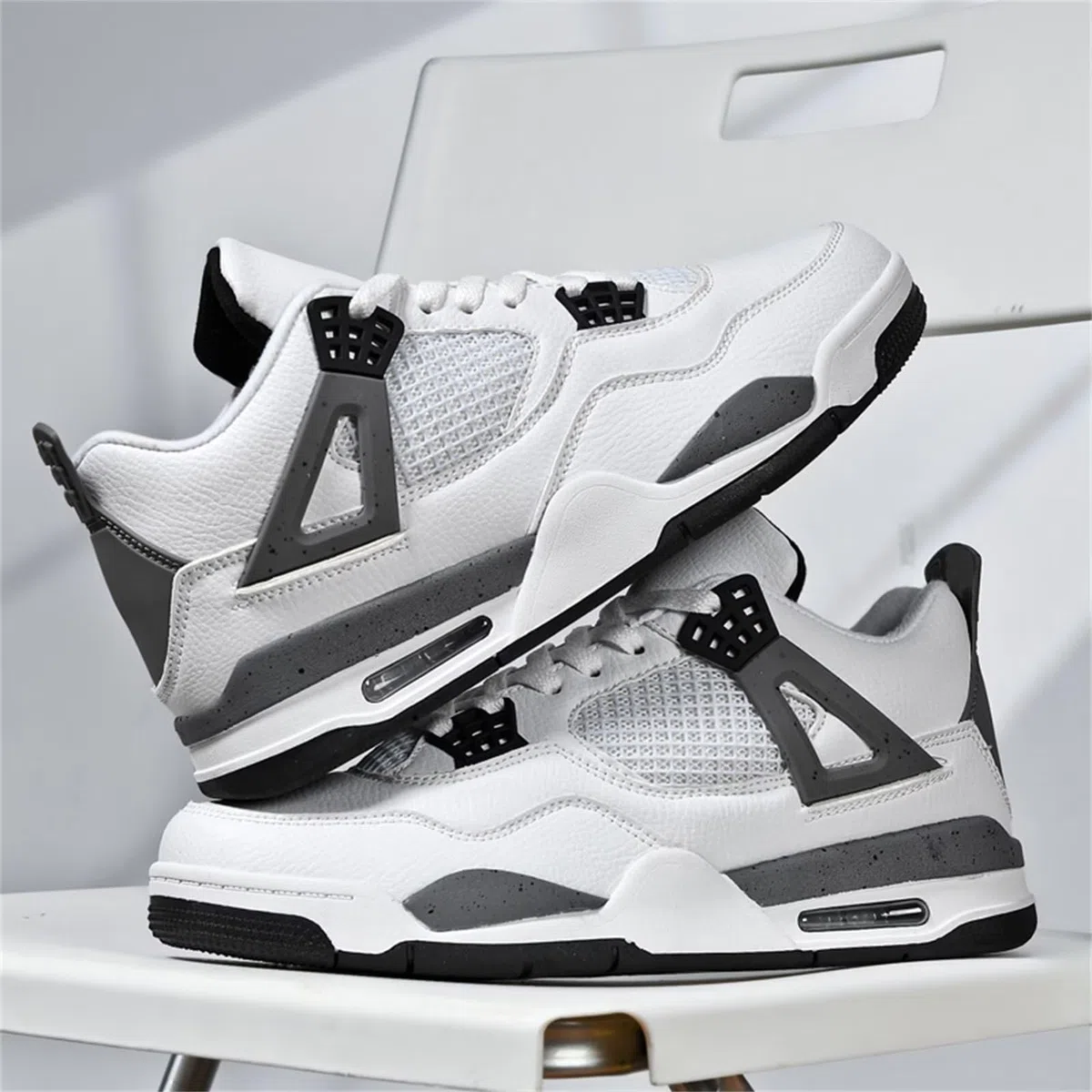 Klassische Herren-Skateschuhe Air 4 Retro, Fitness-Turnschuhe für Basketball, Freizeit, Arbeit, Laufen